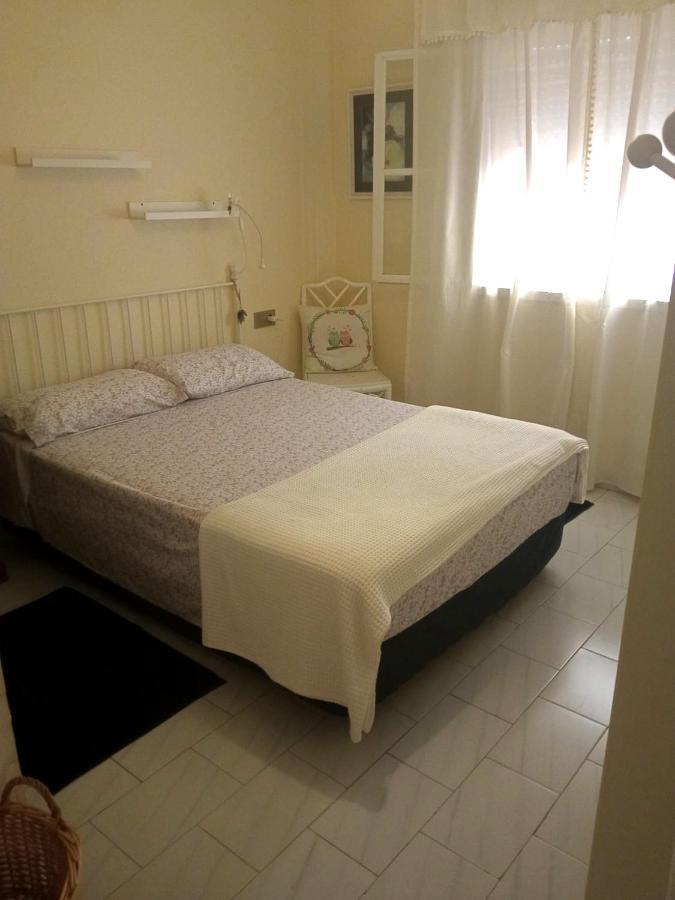 Bonito Apartamento En Playa De La Carihuela Torremolinos Eksteriør bilde
