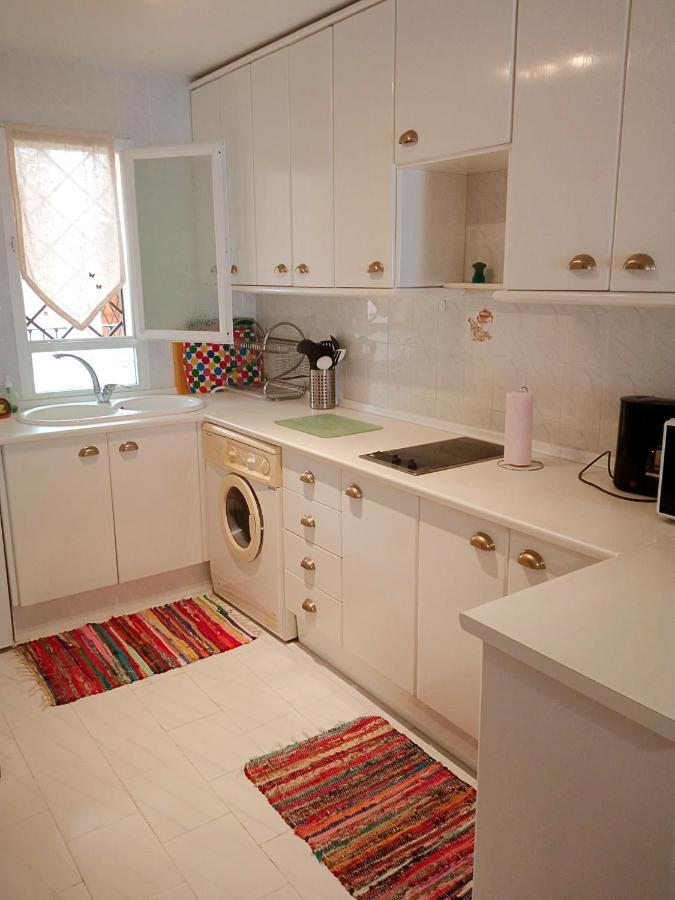 Bonito Apartamento En Playa De La Carihuela Torremolinos Eksteriør bilde