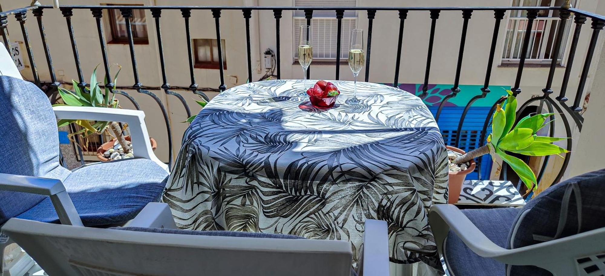 Bonito Apartamento En Playa De La Carihuela Torremolinos Eksteriør bilde